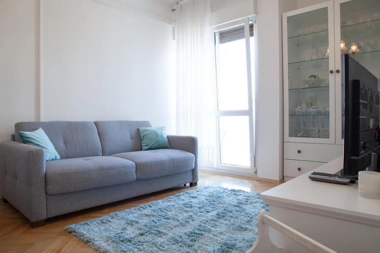 Apartment Trstenik Central Split
